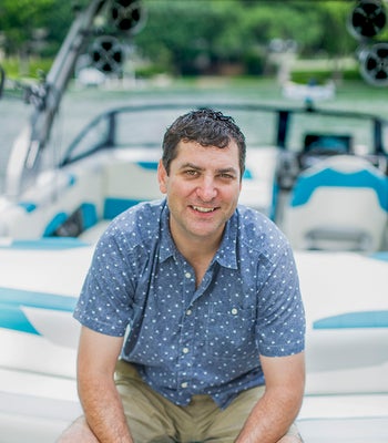 Portrait of Hagan Cohle, Waterfront Specialist / Buyer's Agent.