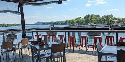5 Exceptional Waterfront Restaurants On Lake LBJ